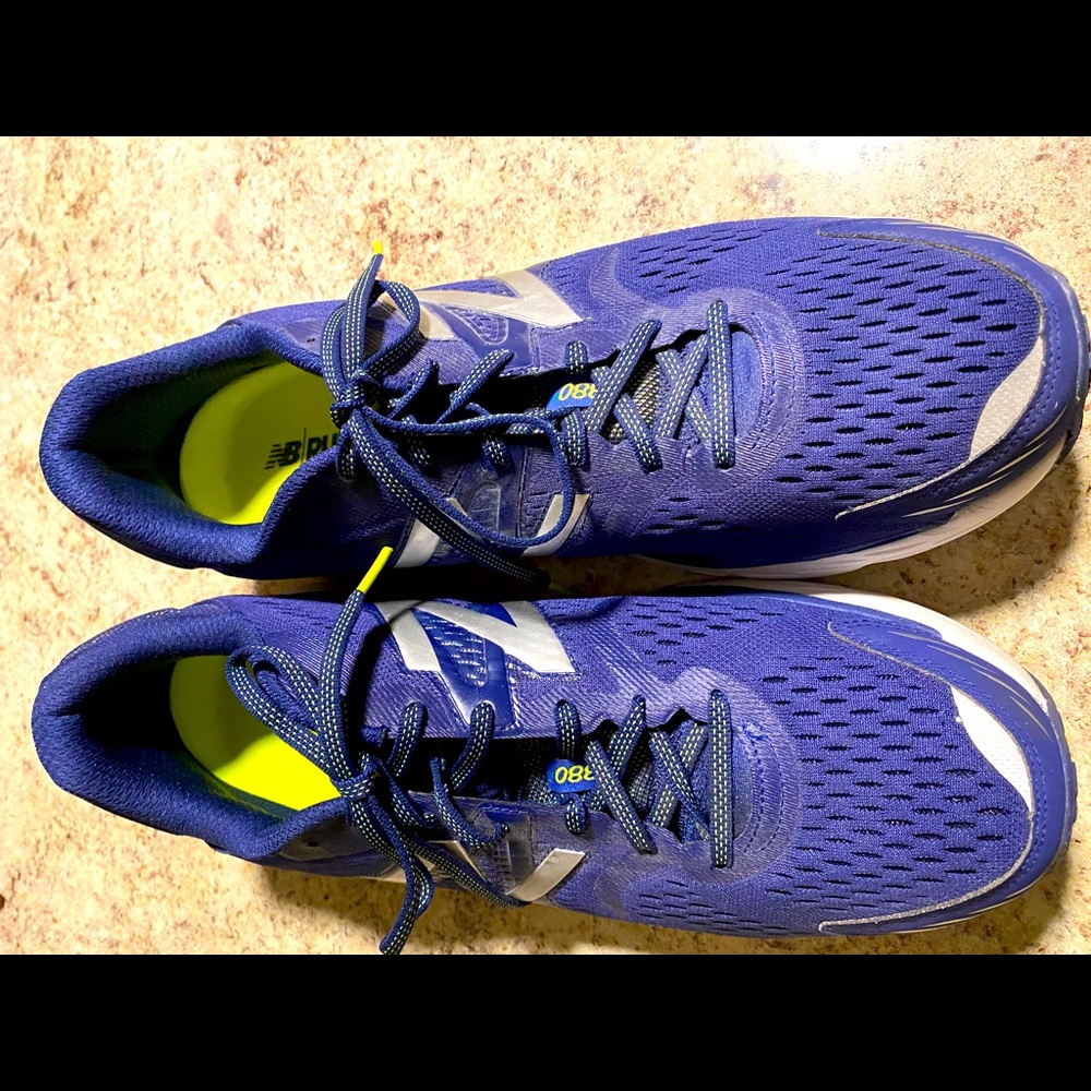 Men’s size 14 New Balance Running Shoe